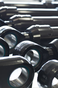 Hydrauliske cylindre til industrien bl.a. mobilindustrien, truckproducenter og andre industrier